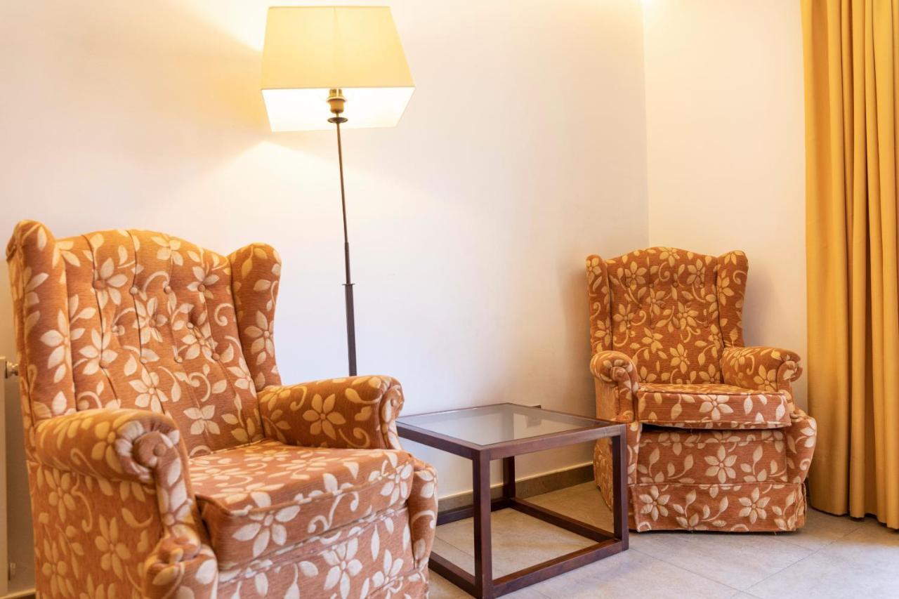 Apartamento Abuela Benita เซเบรรอส ภายนอก รูปภาพ